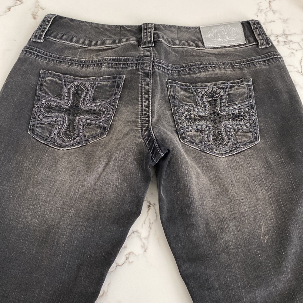 Maurices premium Jeans Women's Distressed Black Denim Bootcut 1/2 Regular NWOT